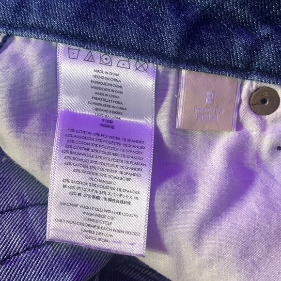 Micheal Kors Womens Jeans - Picture 3 of 4